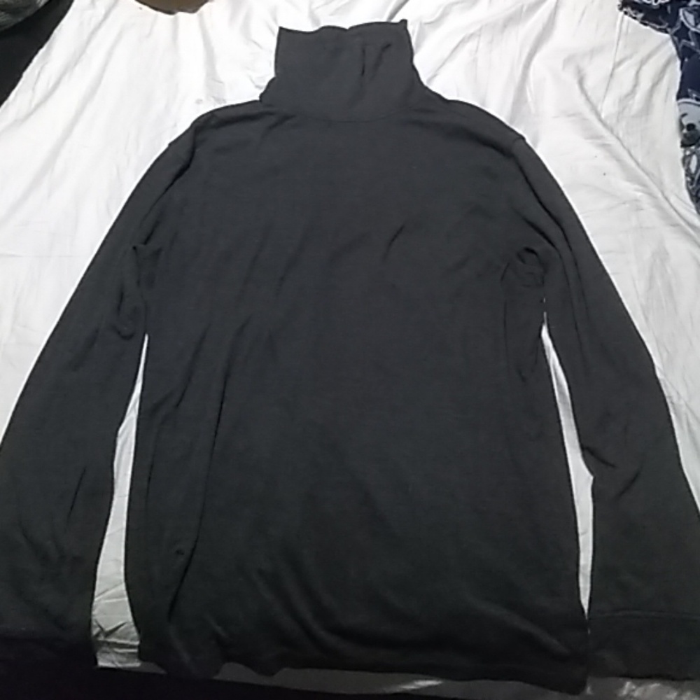 Long sleeve turtleneck